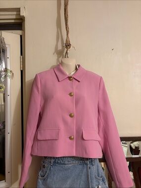 Reserved Bubblegum Pink Cropped Blazer with Gold Buttons